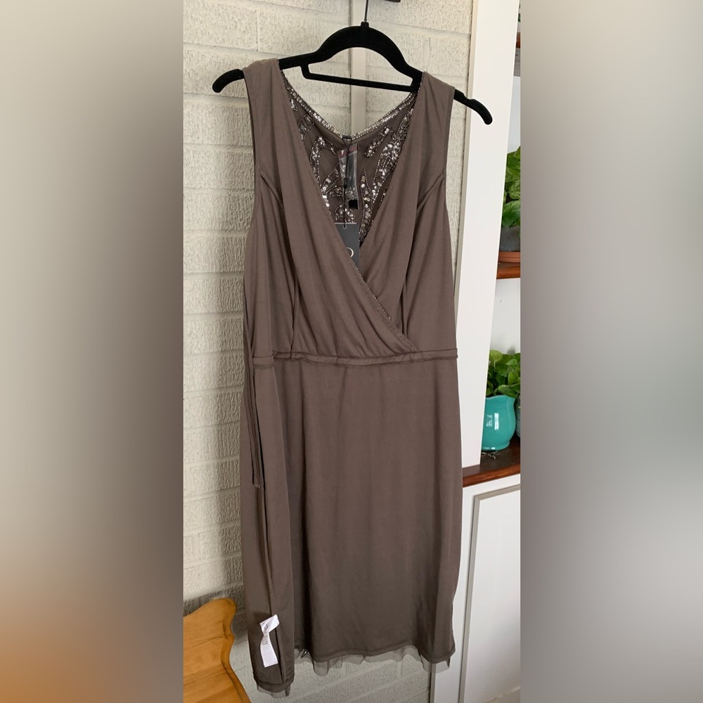 Adrianna Papell Women's Size 14 Taupe Dress Formal Hand Beaded Knee Length - Picture 5 of 16